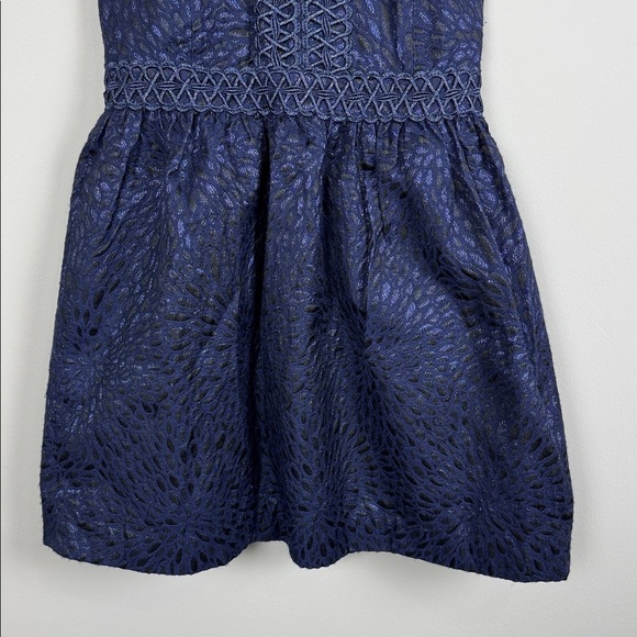 Lilly Pulitzer Girls Mini Franci Dress. Navy. Size 12. - Picture 3 of 11